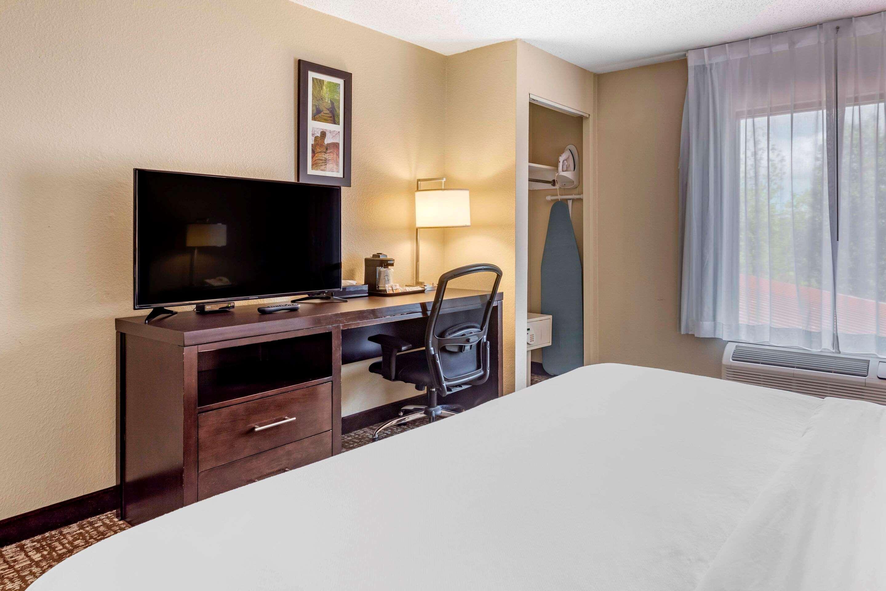 Comfort Inn Paducah I-24 מראה חיצוני תמונה