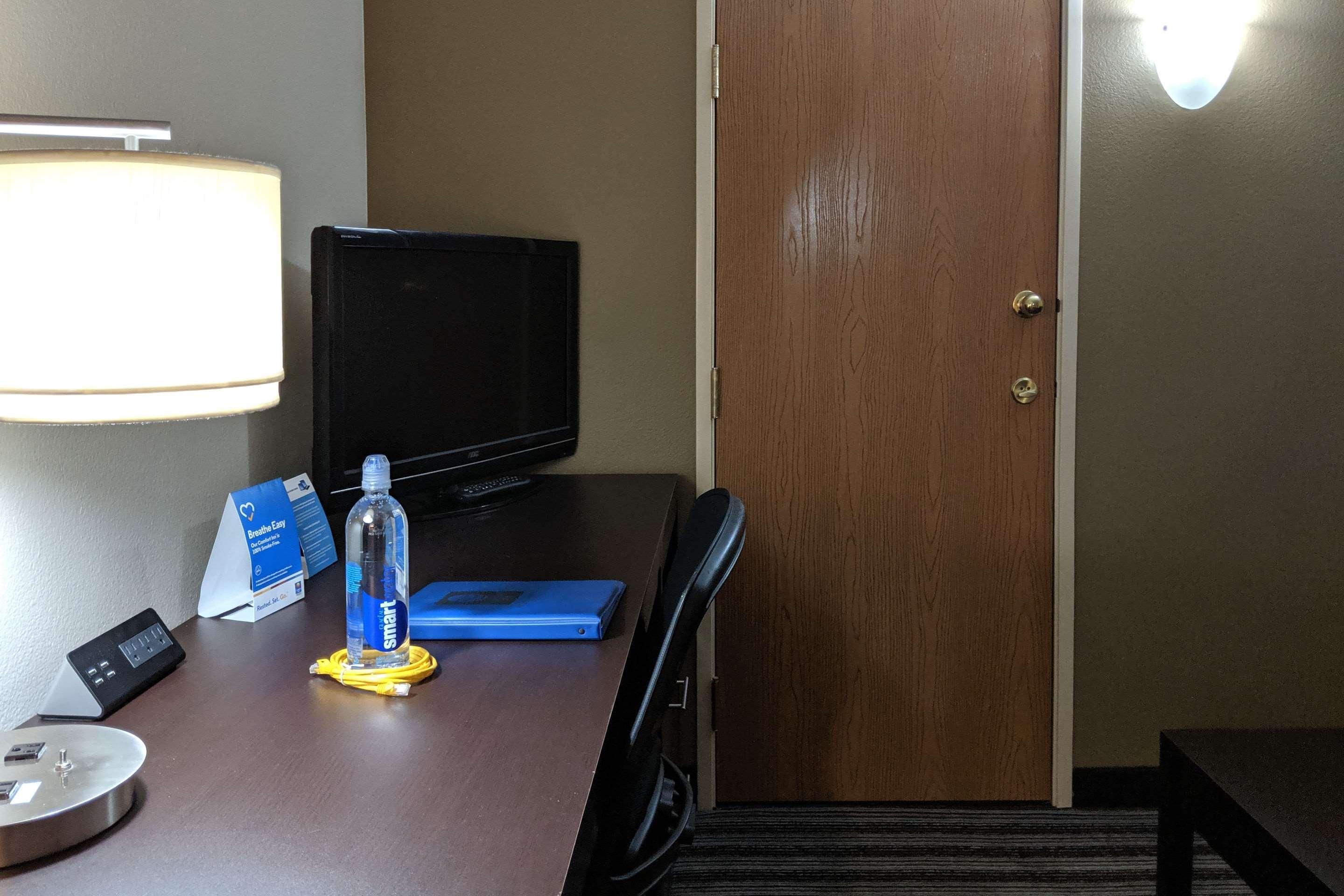 Comfort Inn Paducah I-24 מראה חיצוני תמונה