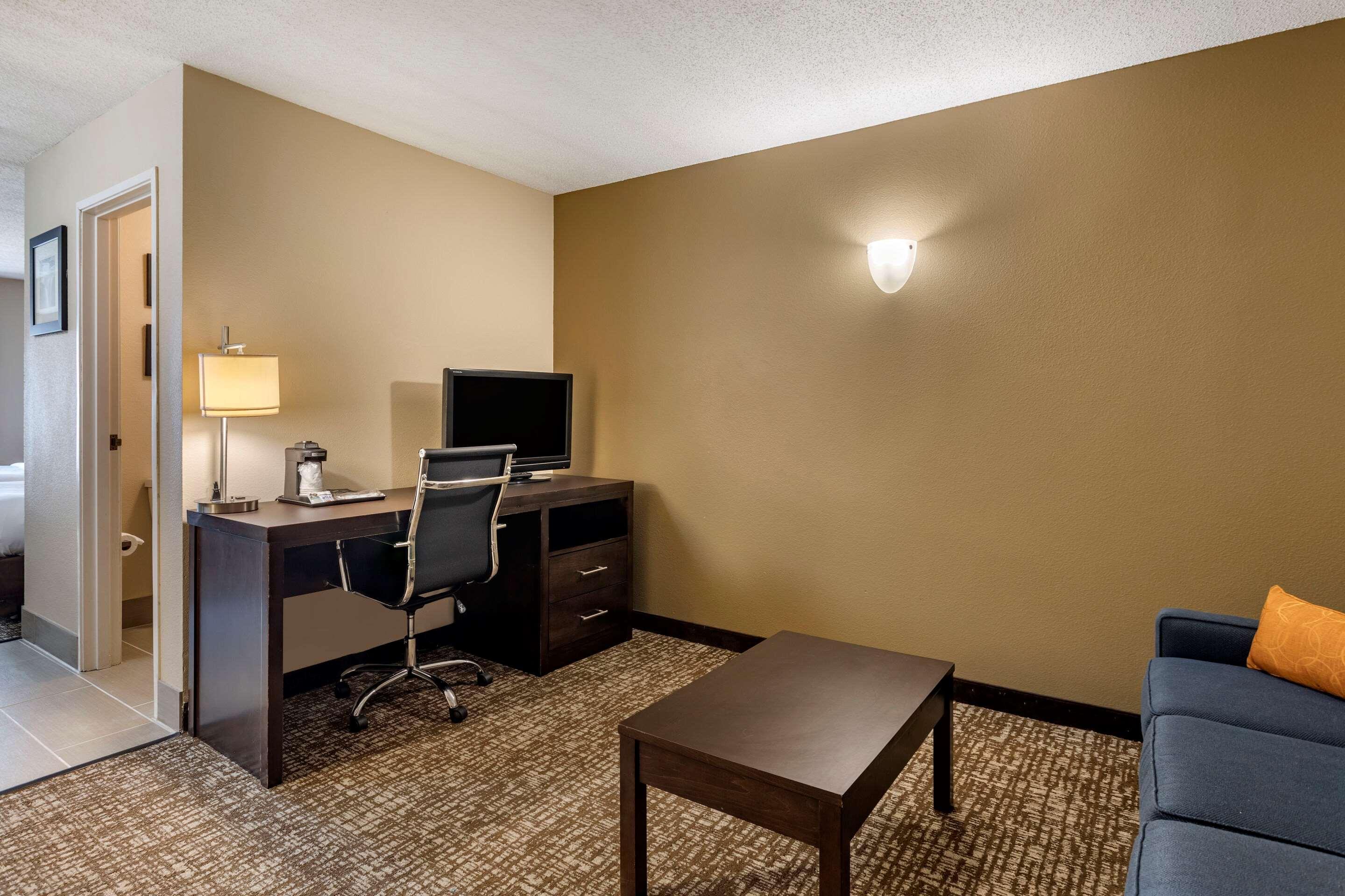 Comfort Inn Paducah I-24 מראה חיצוני תמונה